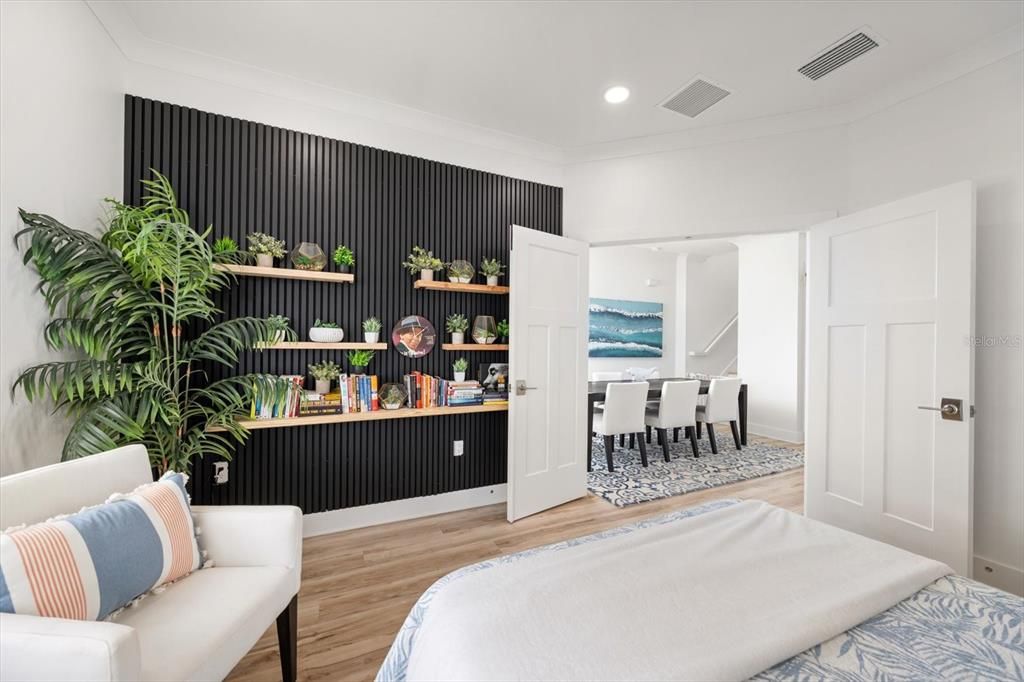 Active With Contract: $619,000 (3 beds, 2 baths, 2310 Square Feet)