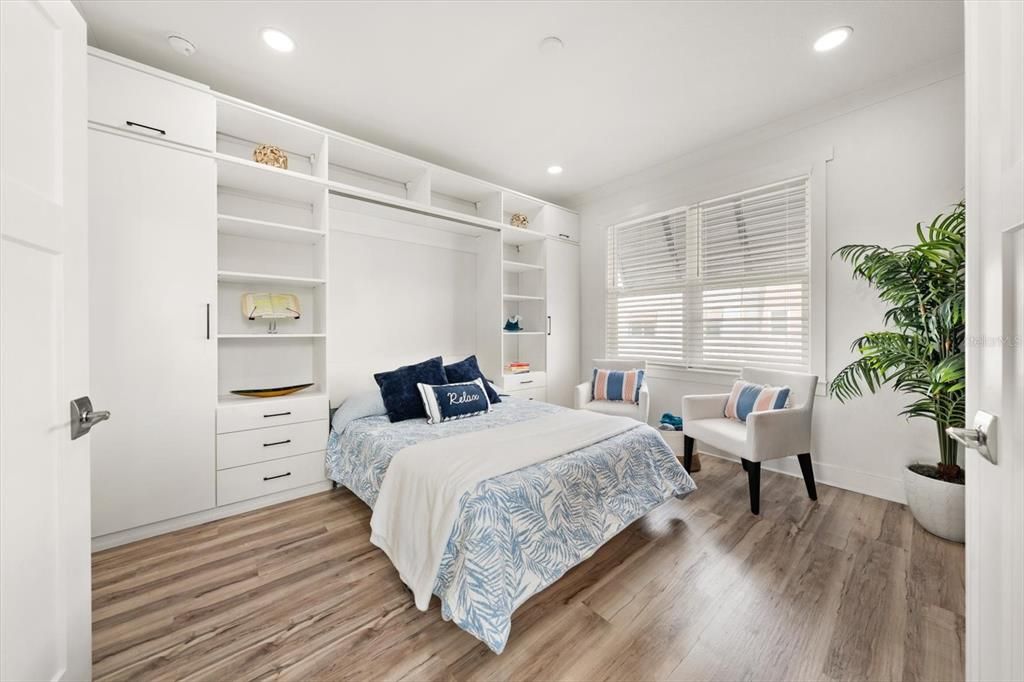Active With Contract: $619,000 (3 beds, 2 baths, 2310 Square Feet)