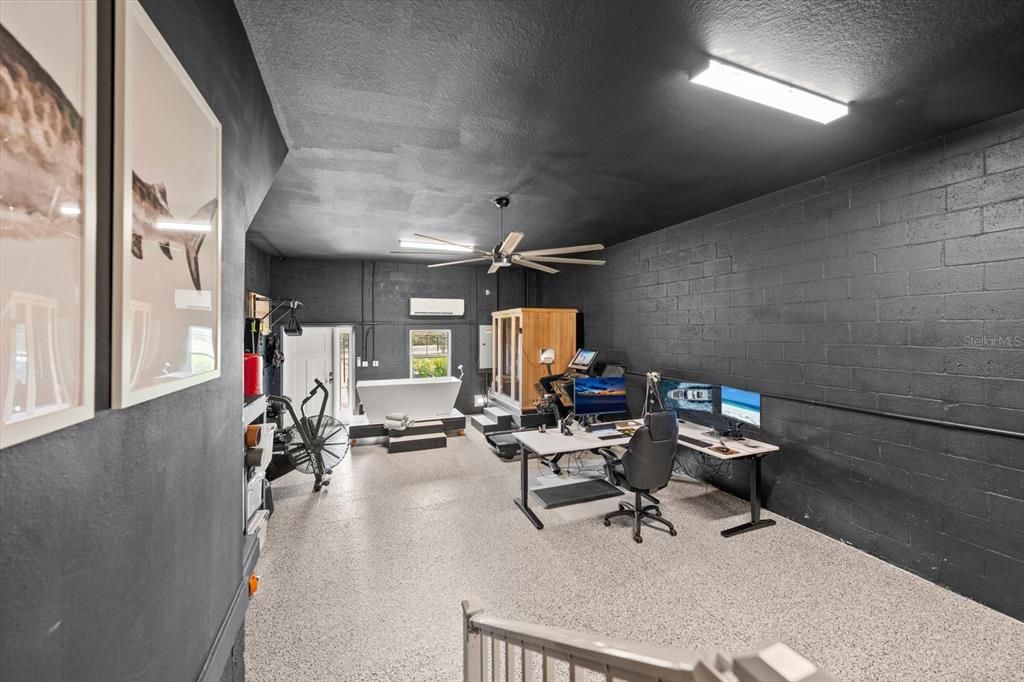 Active With Contract: $619,000 (3 beds, 2 baths, 2310 Square Feet)