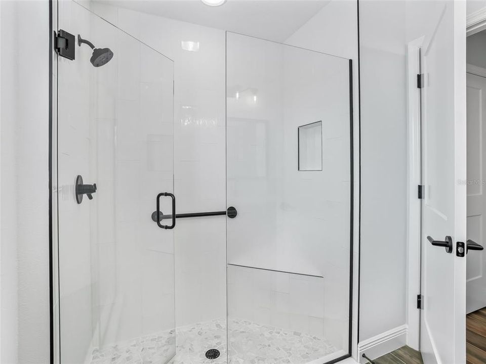 На продажу: $529,900 (3 спален, 3 ванн, 1901 Квадратных фут)