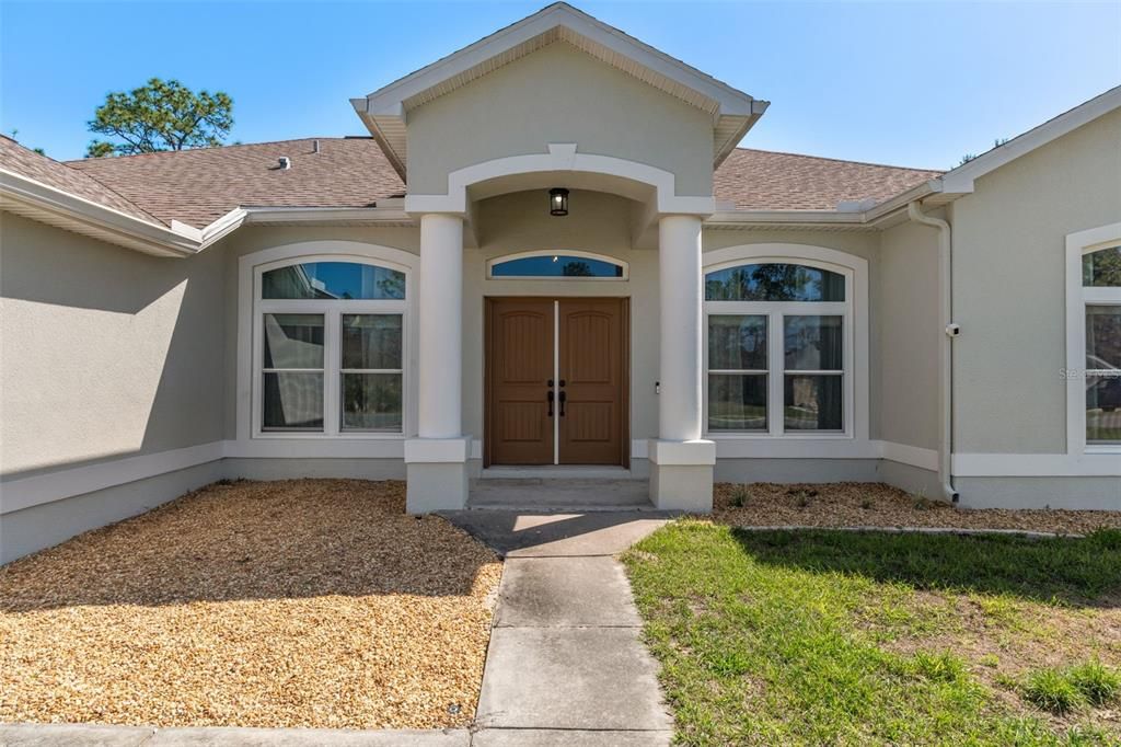 Active With Contract: $449,700 (3 beds, 2 baths, 2157 Square Feet)