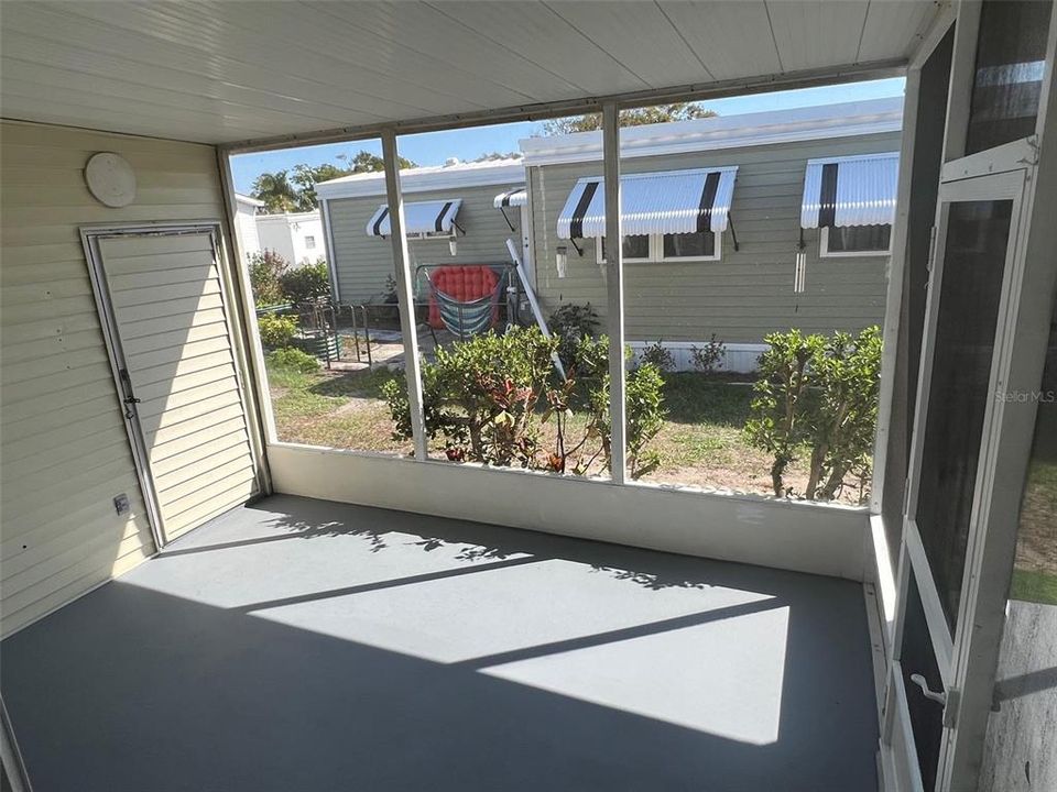 На продажу: $98,000 (2 спален, 2 ванн, 672 Квадратных фут)