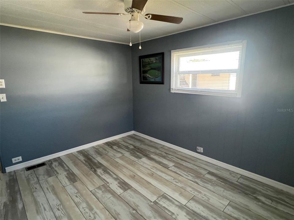 На продажу: $98,000 (2 спален, 2 ванн, 672 Квадратных фут)