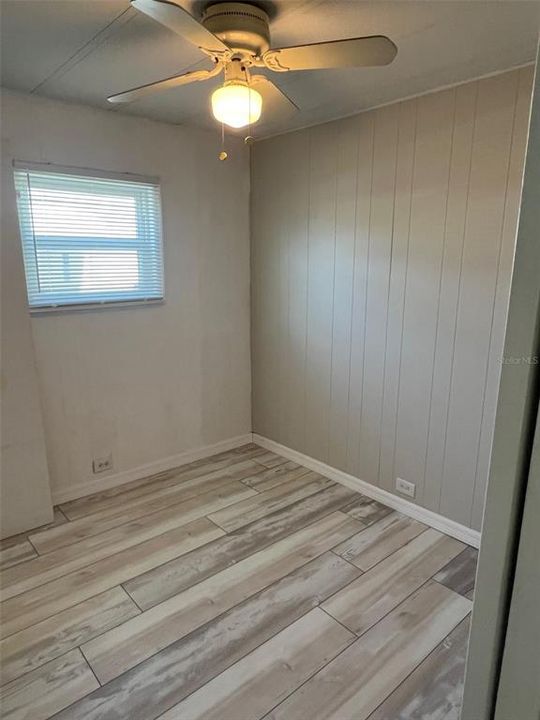 На продажу: $98,000 (2 спален, 2 ванн, 672 Квадратных фут)