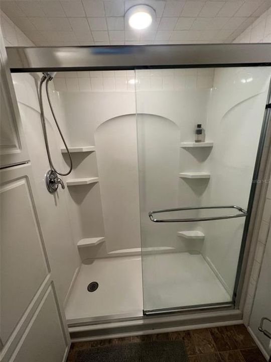 На продажу: $98,000 (2 спален, 2 ванн, 672 Квадратных фут)