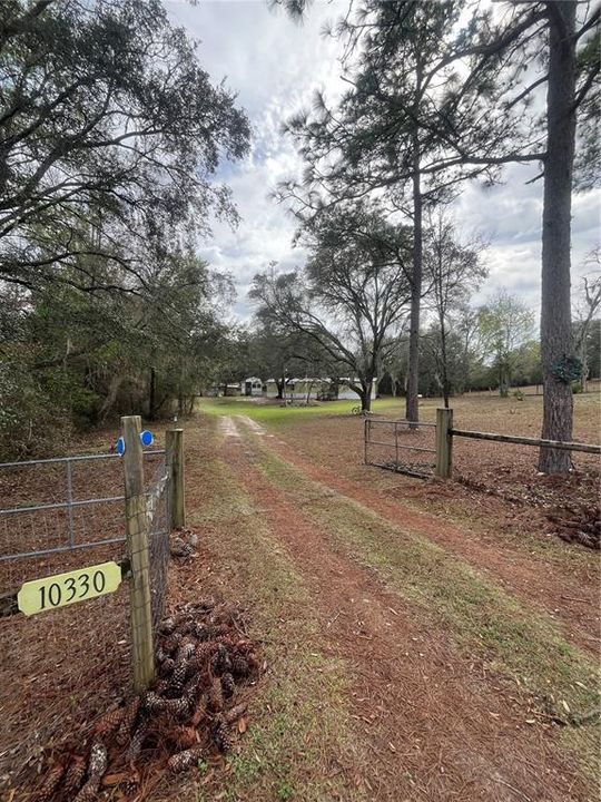 En Venta: $129,000 (3 camas, 2 baños, 952 Pies cuadrados)