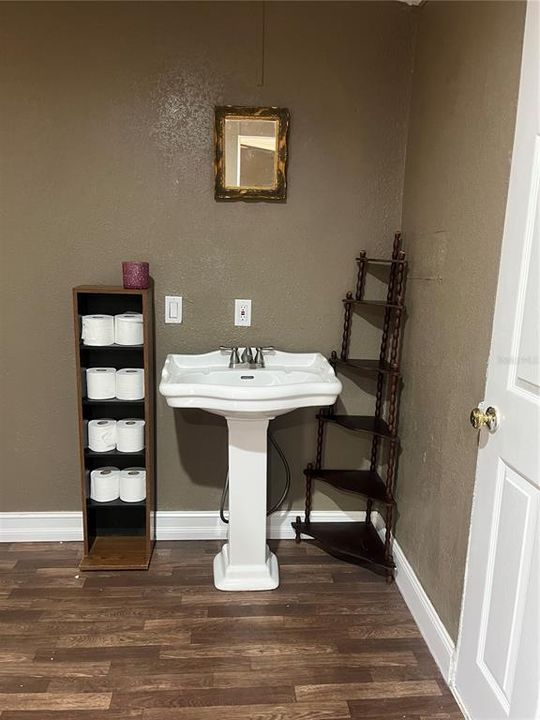 En Venta: $129,000 (3 camas, 2 baños, 952 Pies cuadrados)