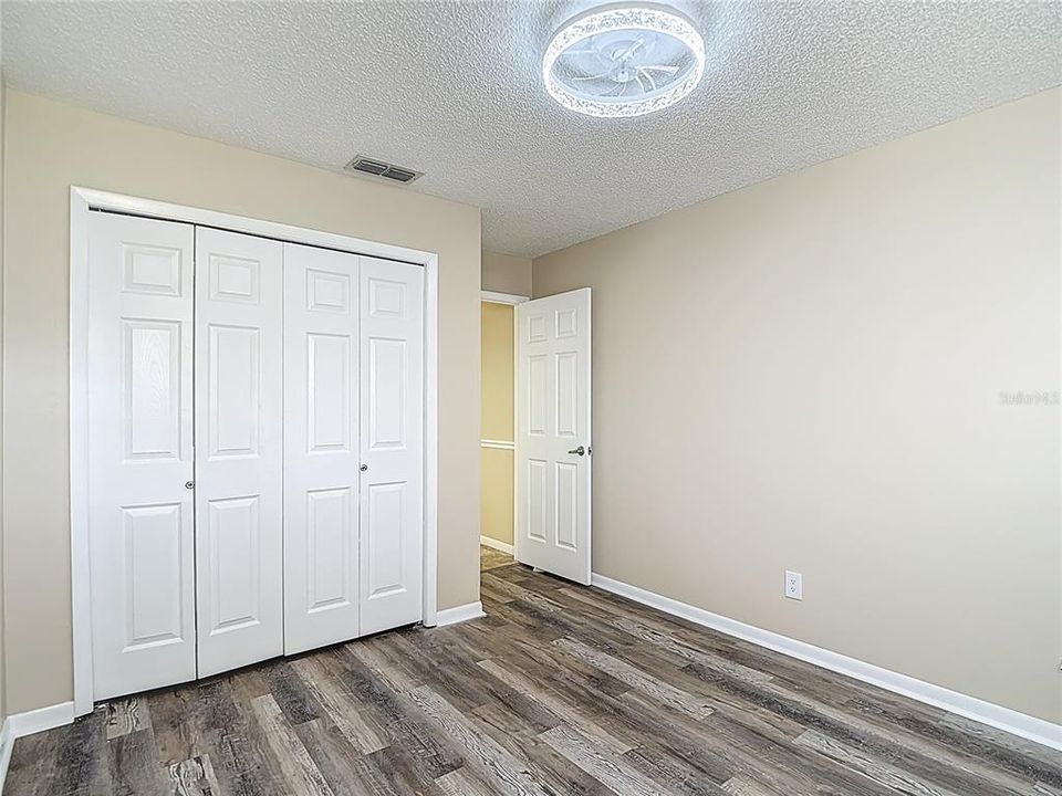 En Venta: $439,000 (2 camas, 2 baños, 1600 Pies cuadrados)