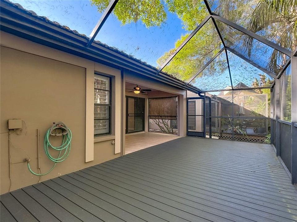 En Venta: $439,000 (2 camas, 2 baños, 1600 Pies cuadrados)