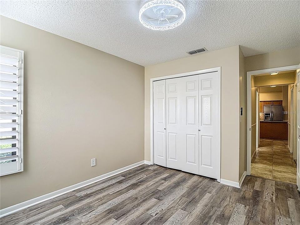 En Venta: $439,000 (2 camas, 2 baños, 1600 Pies cuadrados)