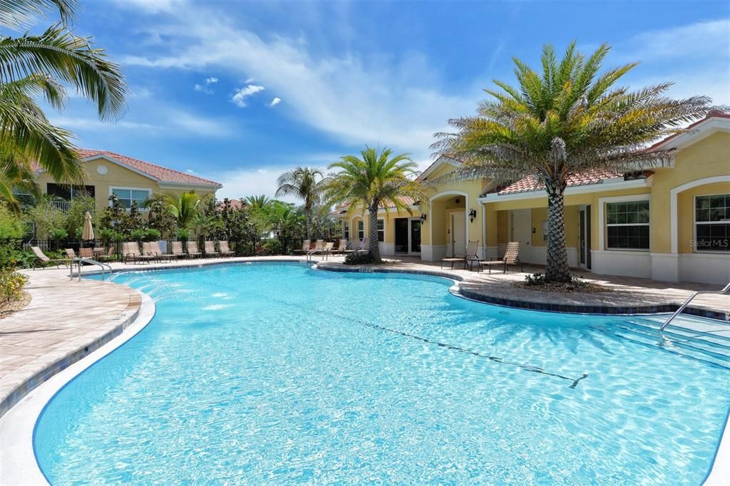 For Rent: $2,500 (3 beds, 2 baths, 1528 Square Feet)