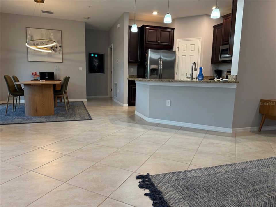 For Rent: $2,500 (3 beds, 2 baths, 1528 Square Feet)