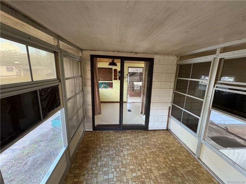 На продажу: $49,900 (1 спален, 1 ванн, 576 Квадратных фут)