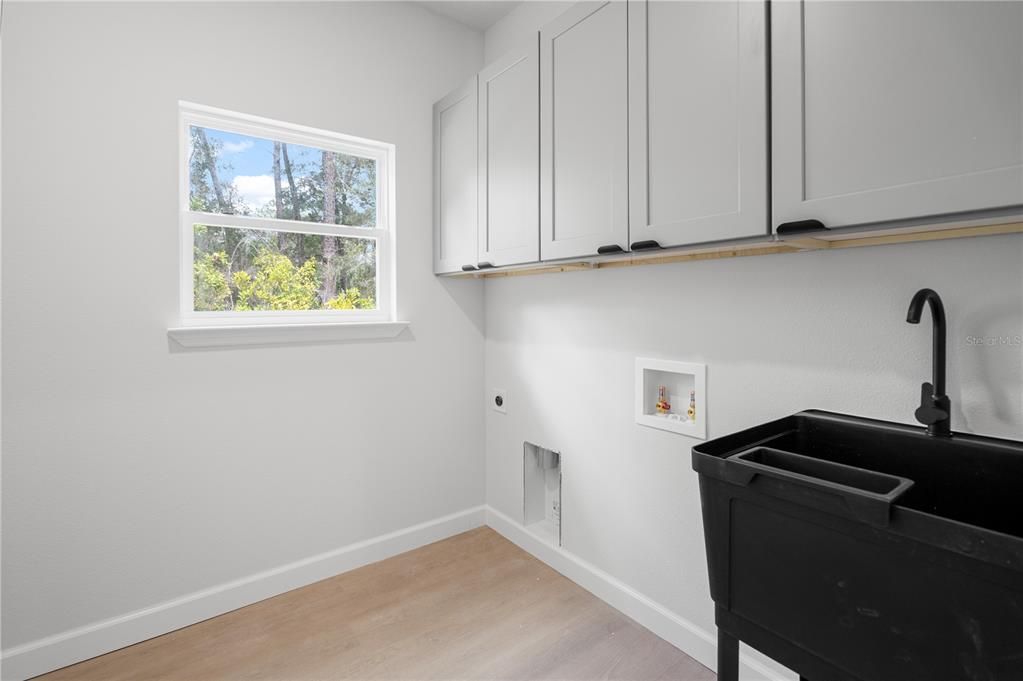 En Venta: $344,900 (3 camas, 2 baños, 1584 Pies cuadrados)