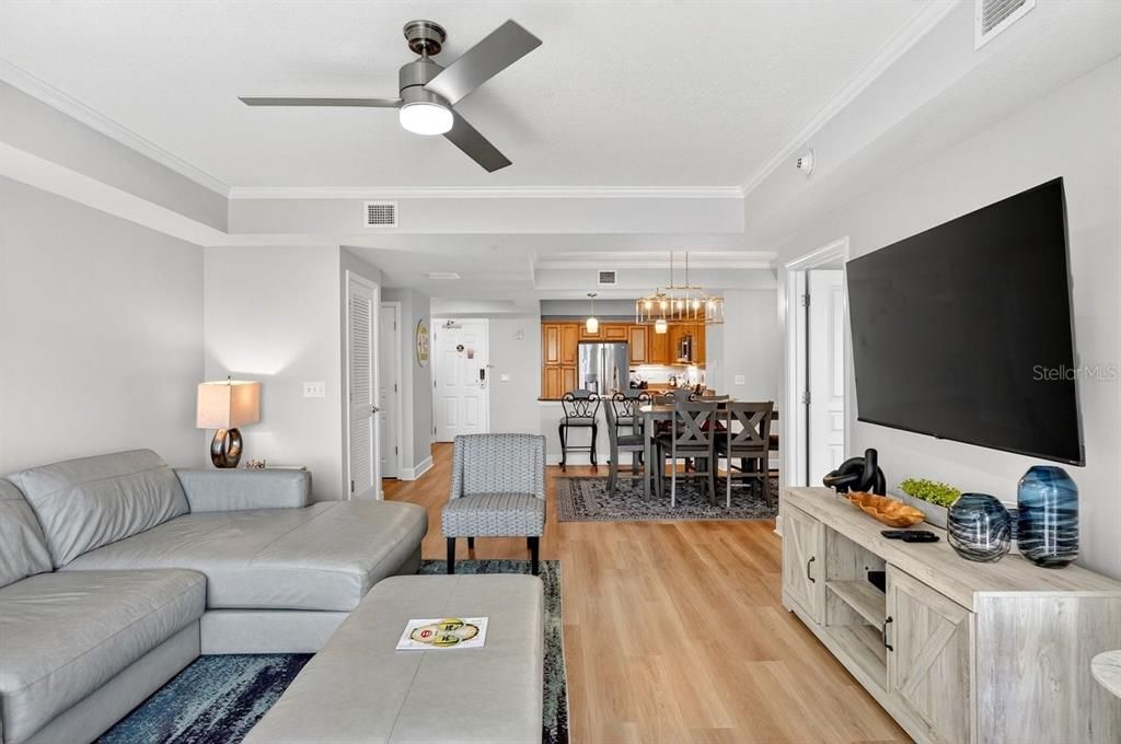 For Sale: $729,000 (3 beds, 3 baths, 1676 Square Feet)