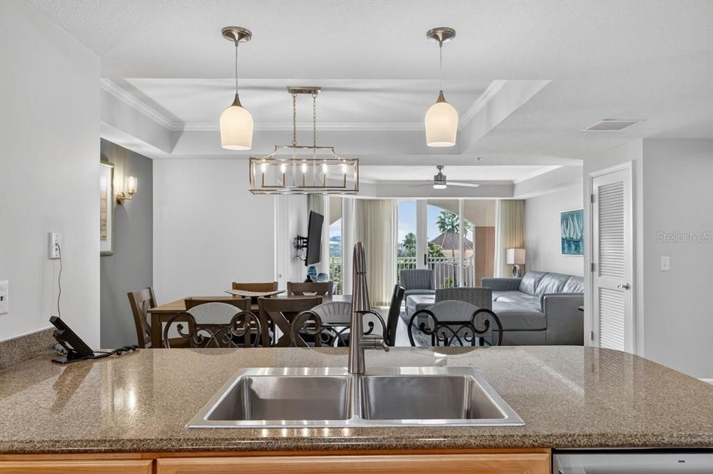For Sale: $729,000 (3 beds, 3 baths, 1676 Square Feet)