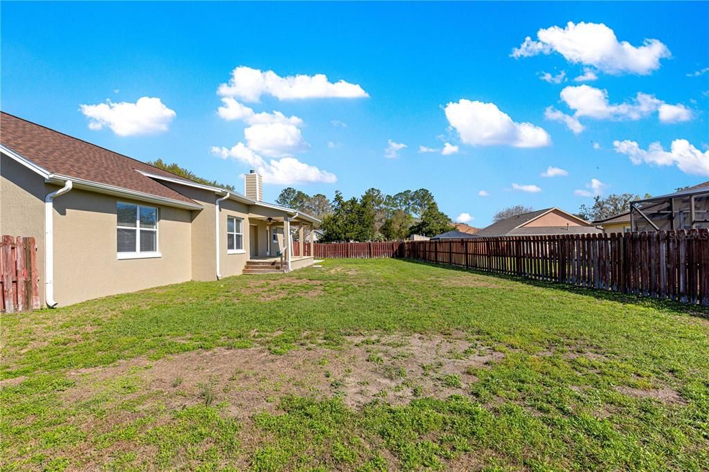 En Venta: $424,900 (4 camas, 2 baños, 2024 Pies cuadrados)