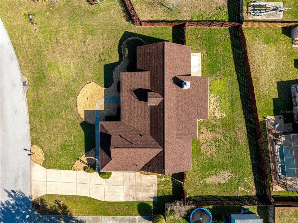 En Venta: $424,900 (4 camas, 2 baños, 2024 Pies cuadrados)