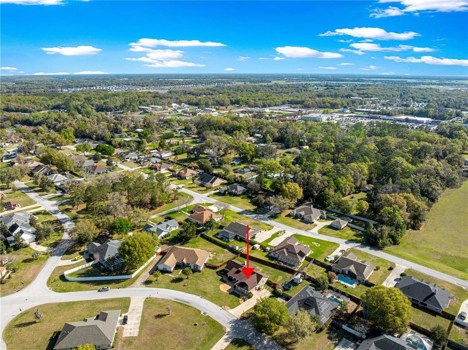 En Venta: $424,900 (4 camas, 2 baños, 2024 Pies cuadrados)
