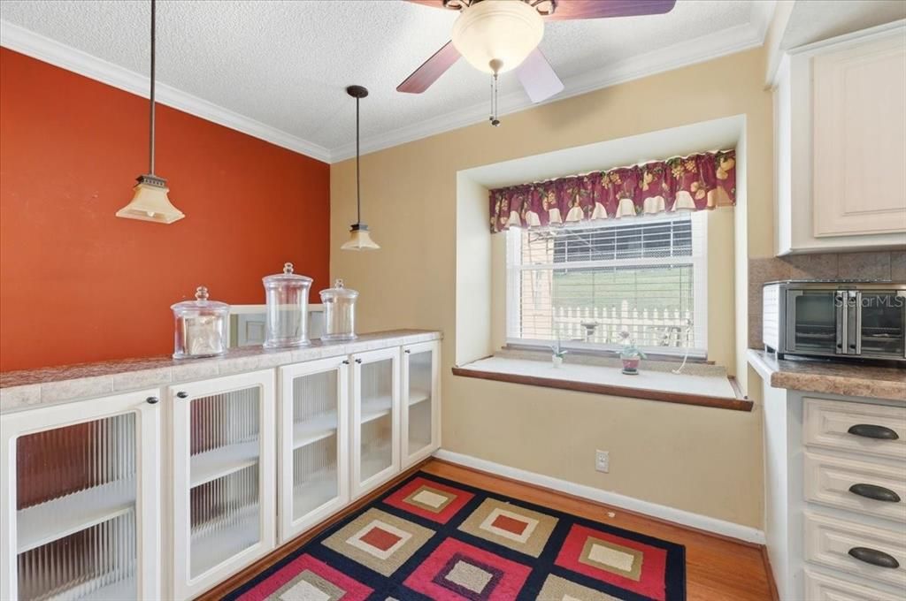For Sale: $399,900 (4 beds, 3 baths, 2180 Square Feet)