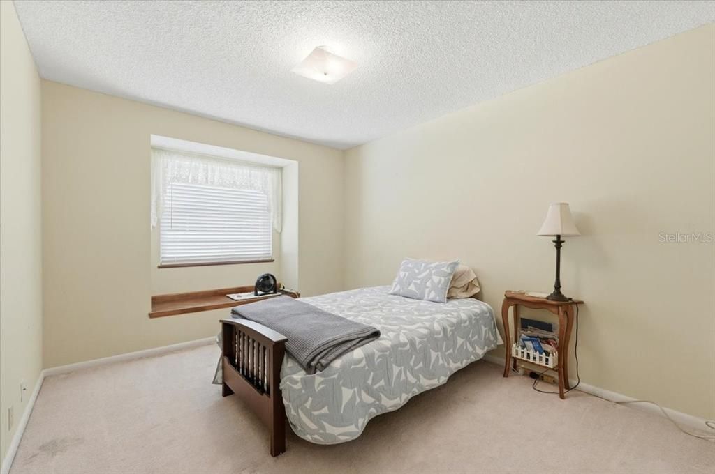 For Sale: $399,900 (4 beds, 3 baths, 2180 Square Feet)