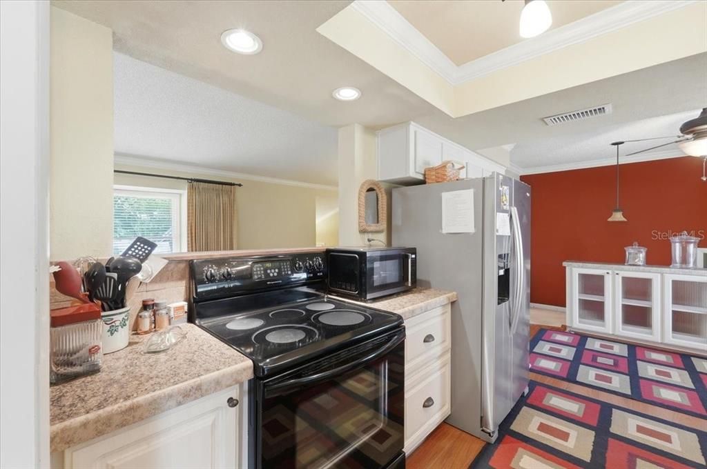For Sale: $399,900 (4 beds, 3 baths, 2180 Square Feet)