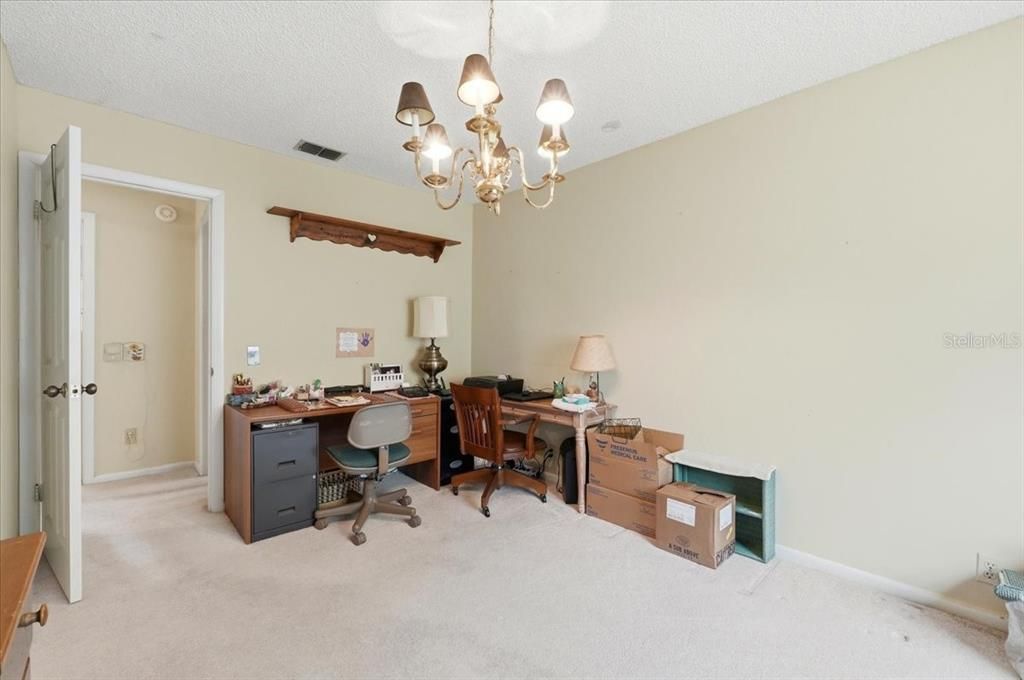 For Sale: $399,900 (4 beds, 3 baths, 2180 Square Feet)