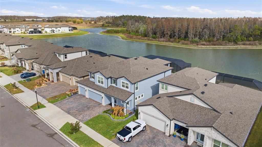 En Venta: $998,000 (5 camas, 4 baños, 3531 Pies cuadrados)