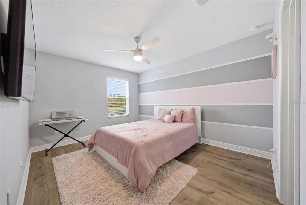 En Venta: $998,000 (5 camas, 4 baños, 3531 Pies cuadrados)