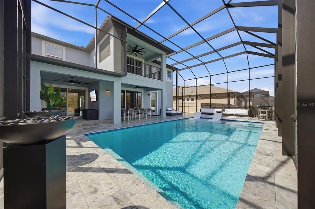 En Venta: $998,000 (5 camas, 4 baños, 3531 Pies cuadrados)