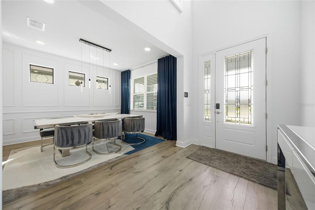 En Venta: $998,000 (5 camas, 4 baños, 3531 Pies cuadrados)