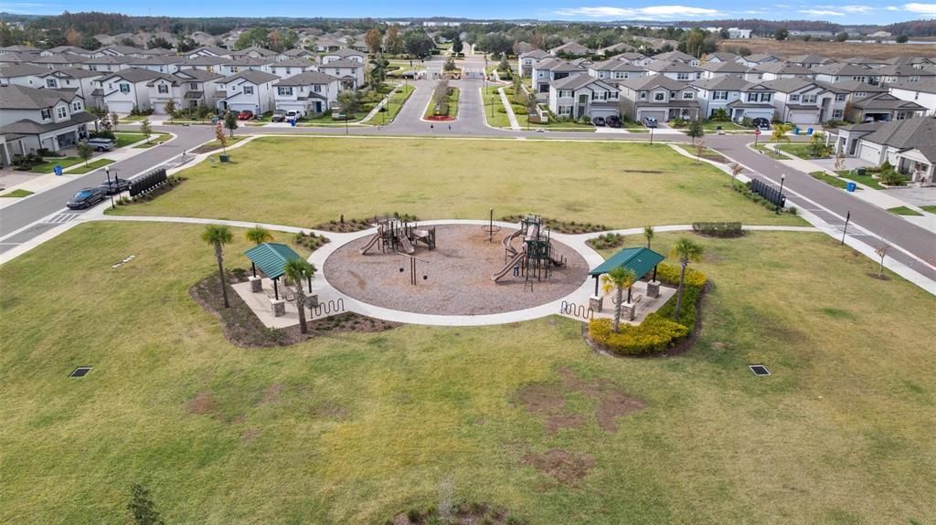 En Venta: $998,000 (5 camas, 4 baños, 3531 Pies cuadrados)