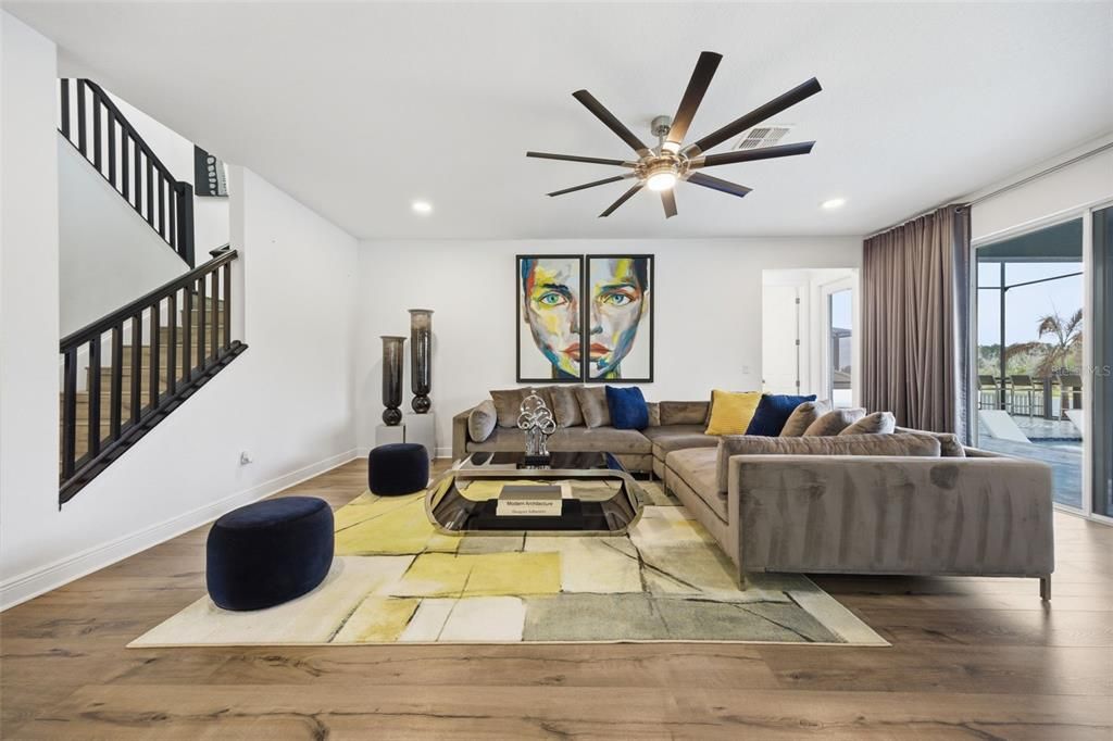 En Venta: $998,000 (5 camas, 4 baños, 3531 Pies cuadrados)