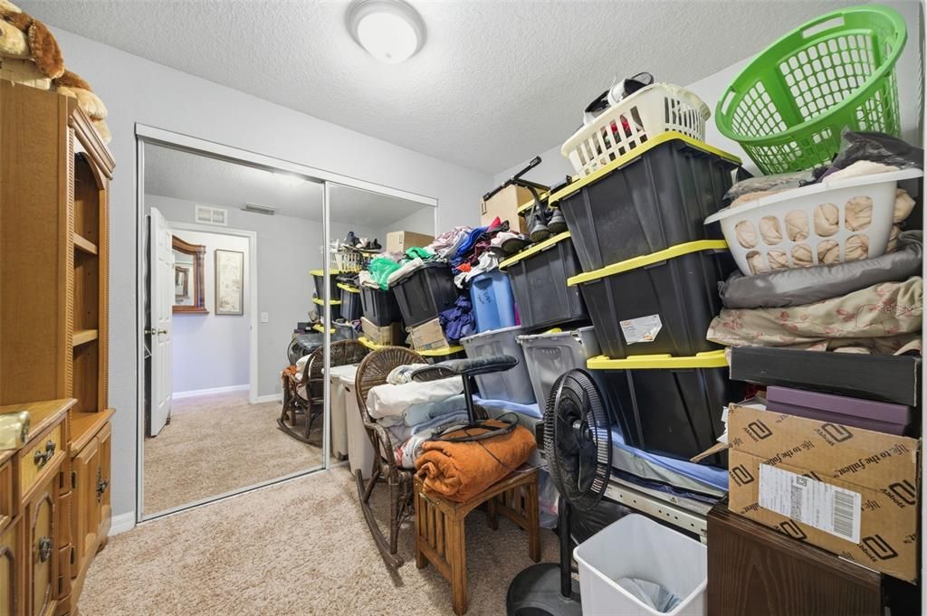 En Venta: $299,900 (3 camas, 2 baños, 1538 Pies cuadrados)