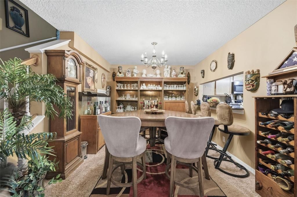 En Venta: $299,900 (3 camas, 2 baños, 1538 Pies cuadrados)