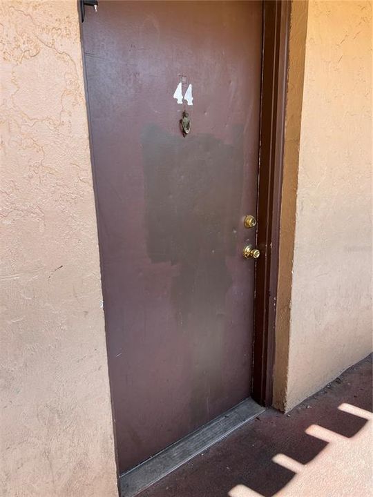 For Sale: $71,000 (4 beds, 1 baths, 972 Square Feet)