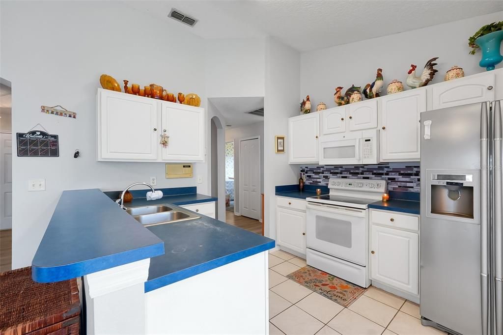 Activo con contrato: $429,975 (3 camas, 2 baños, 1582 Pies cuadrados)
