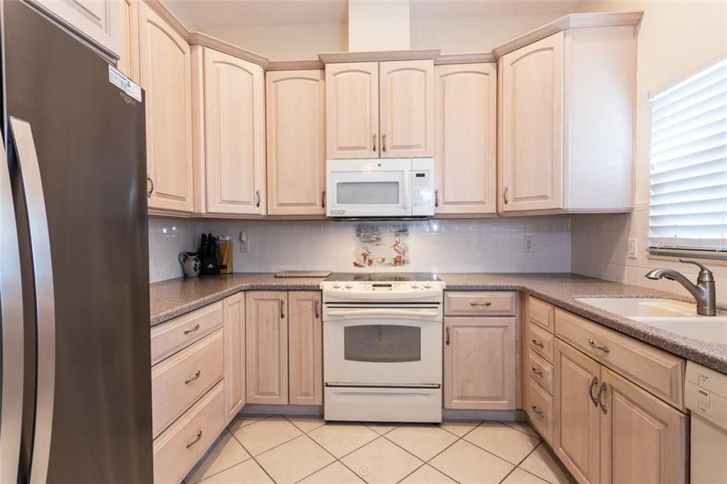 En Venta: $515,700 (3 camas, 2 baños, 1442 Pies cuadrados)