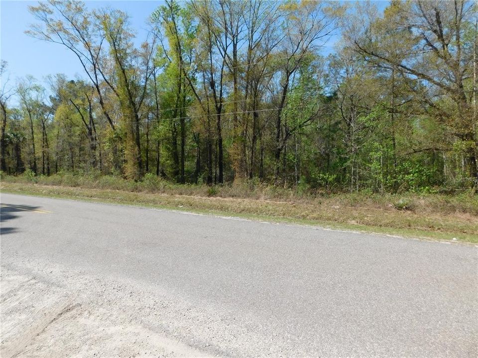 En Venta: $54,900 (1.51 acres)