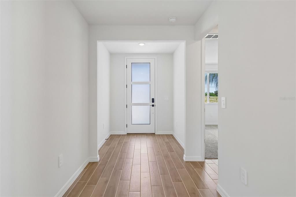 Active With Contract: $435,740 (4 beds, 3 baths, 2793 Square Feet)