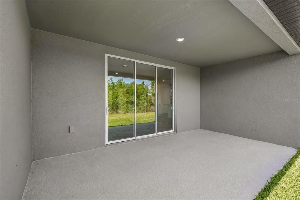 Active With Contract: $435,740 (4 beds, 3 baths, 2793 Square Feet)