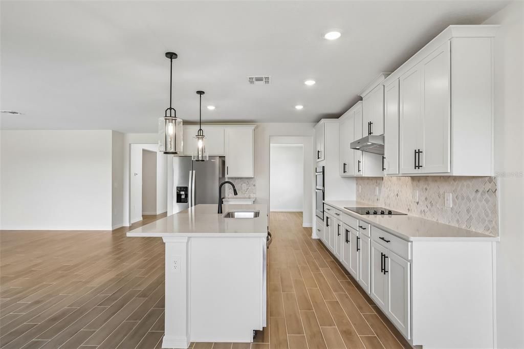 Active With Contract: $435,740 (4 beds, 3 baths, 2793 Square Feet)