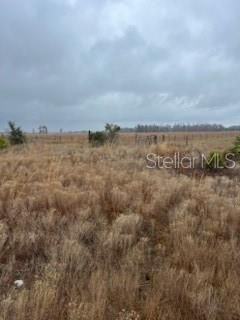 待售: $129,900 (5.76 acres)