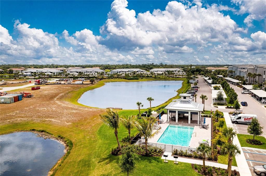 Activo con contrato: $599,000 (3 camas, 2 baños, 2046 Pies cuadrados)