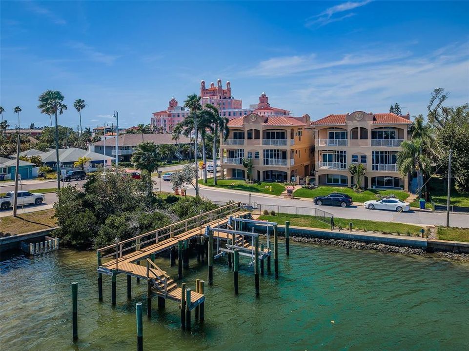 For Sale: $1,495,000 (3 beds, 3 baths, 3080 Square Feet)