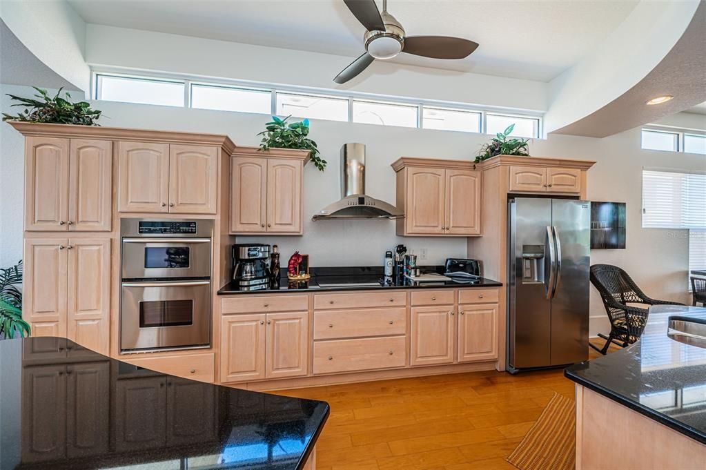 For Sale: $1,495,000 (3 beds, 3 baths, 3080 Square Feet)