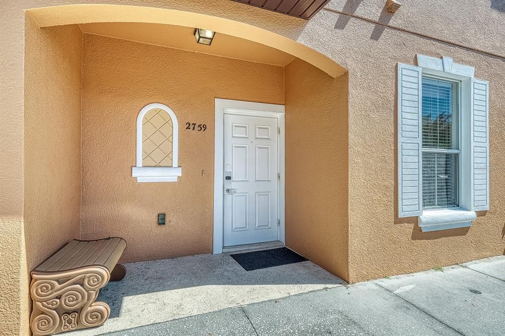 For Sale: $350,000 (4 beds, 3 baths, 1440 Square Feet)