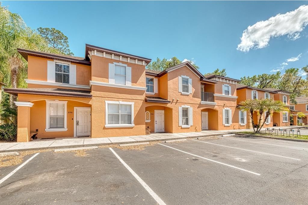 For Sale: $350,000 (4 beds, 3 baths, 1440 Square Feet)