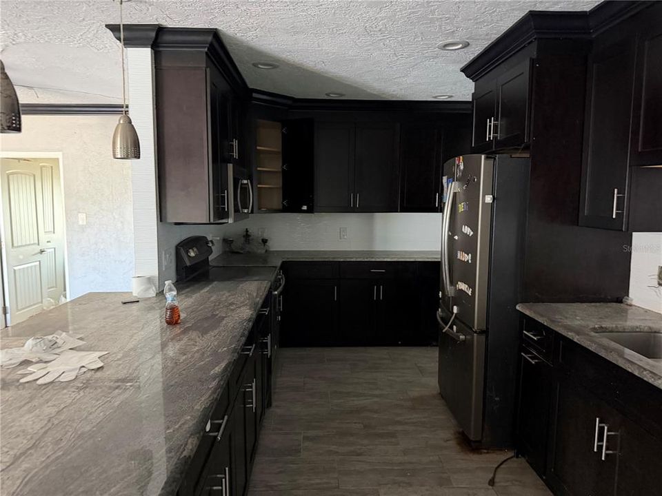 En Venta: $140,000 (4 camas, 2 baños, 1432 Pies cuadrados)