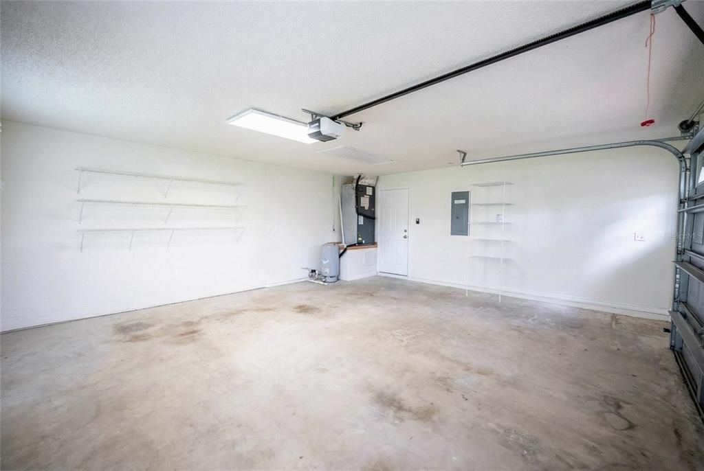 На продажу: $369,900 (3 спален, 2 ванн, 2082 Квадратных фут)